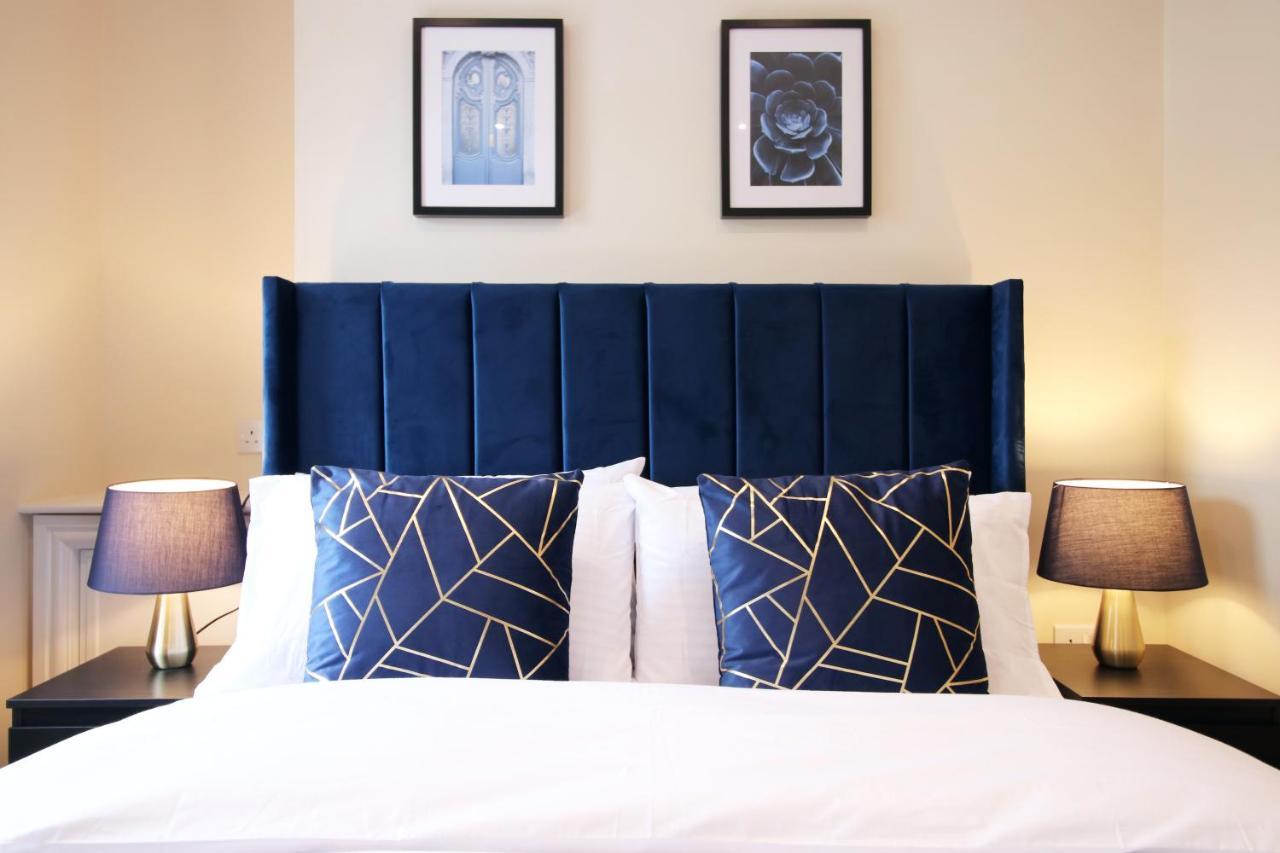 Luxury 4 Bedroom 4 Ensuite Home In Penarth Cardiff Esterno foto