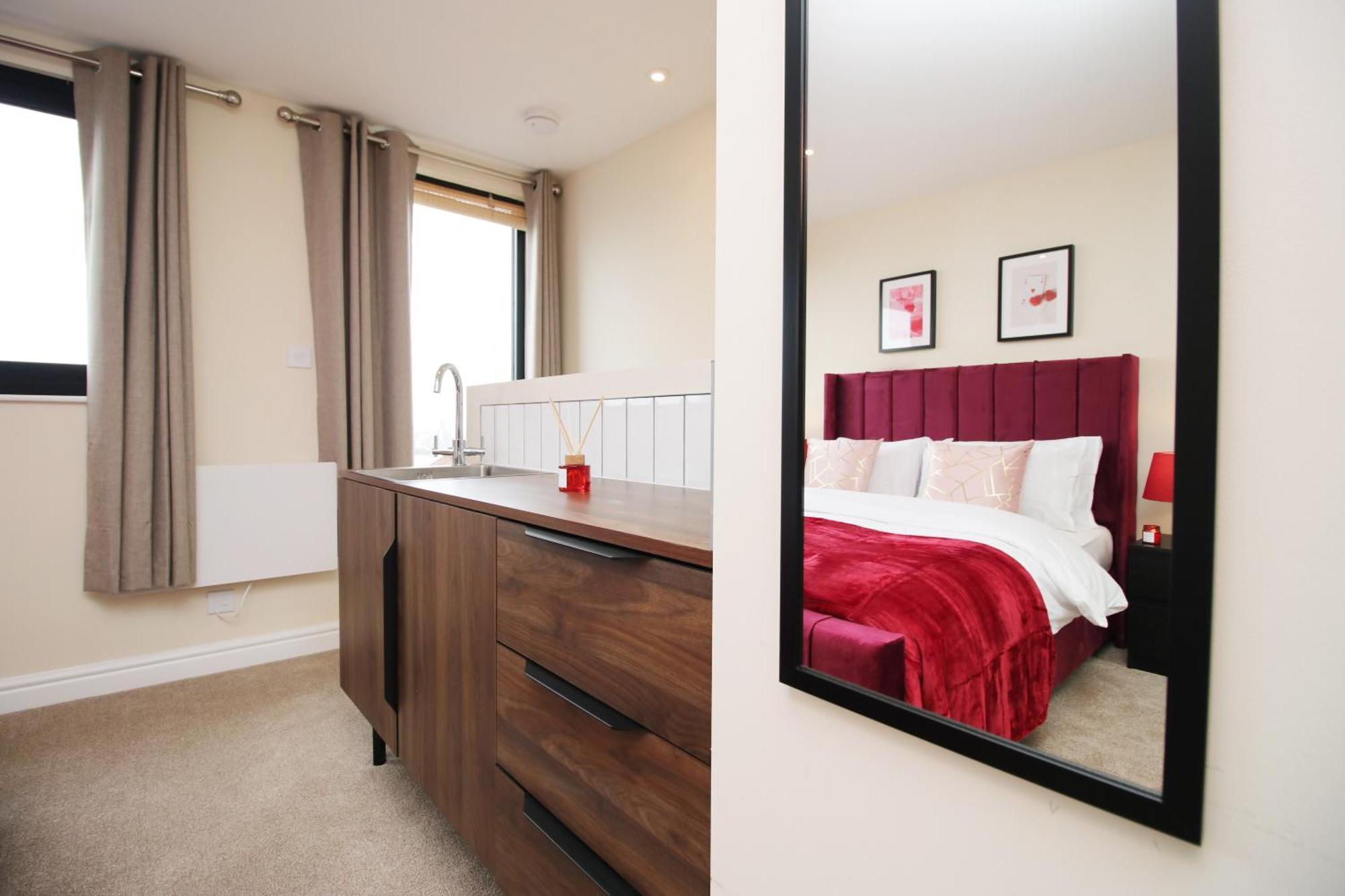 Luxury 4 Bedroom 4 Ensuite Home In Penarth Cardiff Esterno foto